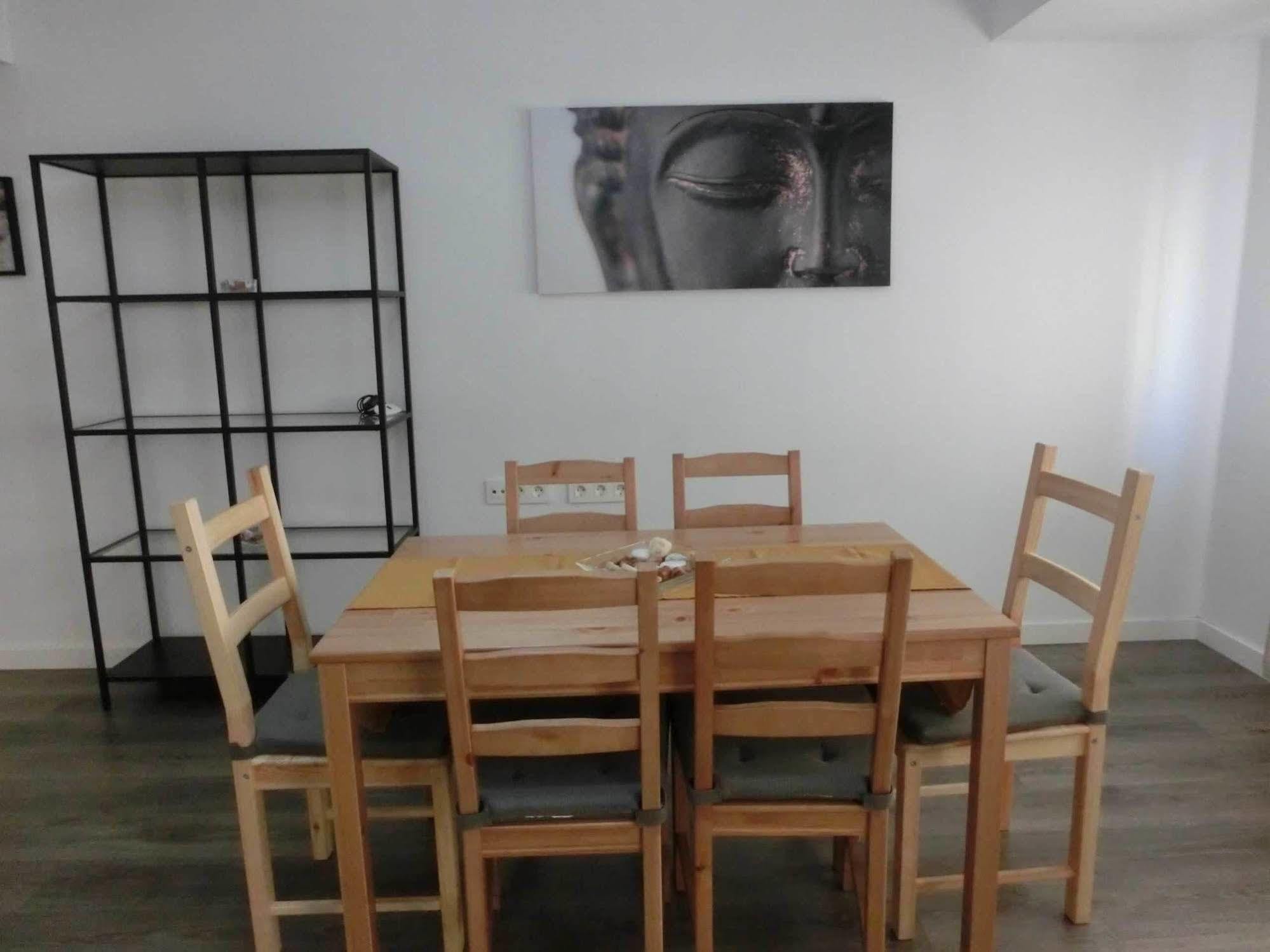 토탈 발렌시아 센터 외부 사진